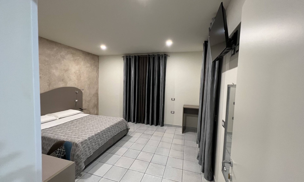 Calimera Apartment | Apartment with 3 bedrooms and 2 bathrooms.Terrace and veranda overlooking the sea.
