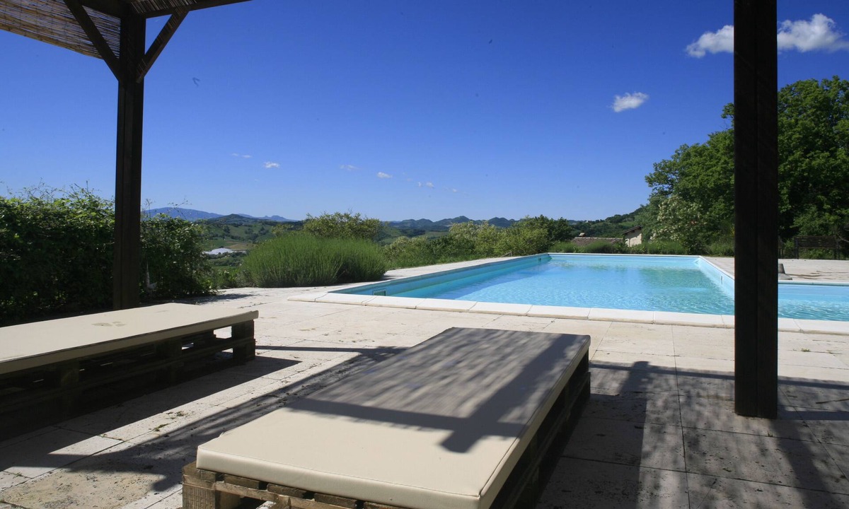 Cagli House | Apartment with swimming pool, near Urbino/Gubbio/Mare discount by December