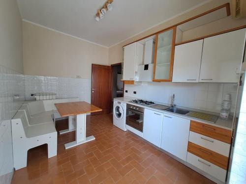 San Giorgio a Cremano Apartment | Appartamento 3 camere 6 posti letto