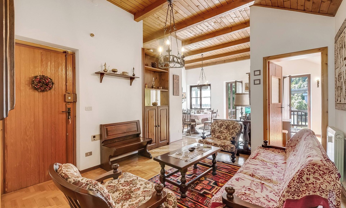 Cesana Torinese Apartment | Appartamento Apapa House, Cesana Torinese, Italy
