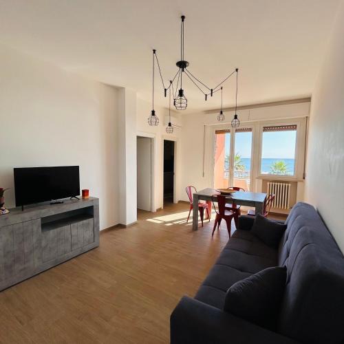 Porto Recanati Apartment | Appartamento fronte mare