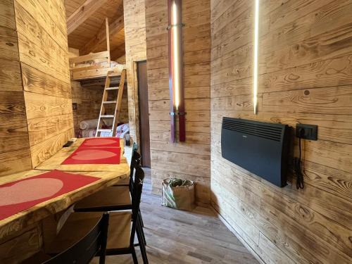 Antey-Saint-Andre Apartment | Appartamento Grande Cervino - Il Lupo Affitta