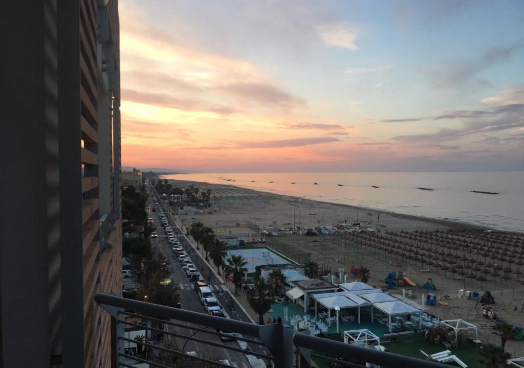 Roseto degli Abruzzi Apartment | Appartamento mozzafiato fronte mare