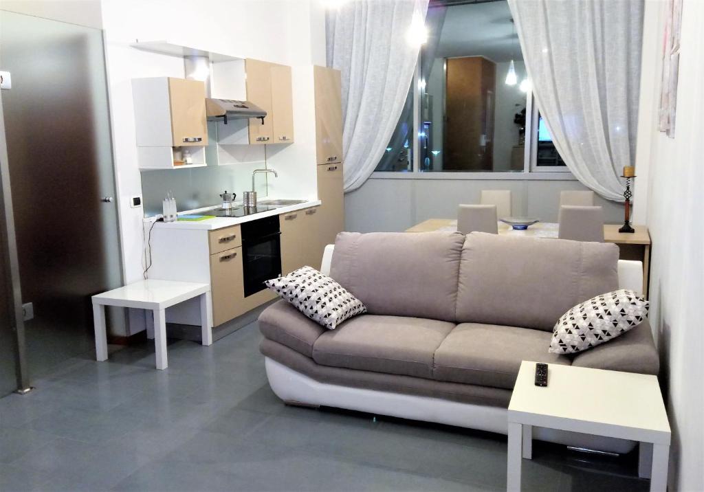 Sambuceto Apartment | Appartamento Piazza dei Popoli