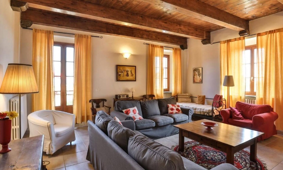 Mombaruzzo Apartment | Appartment Barbera , Villa Pesce, Mombaruzzo by Interhome