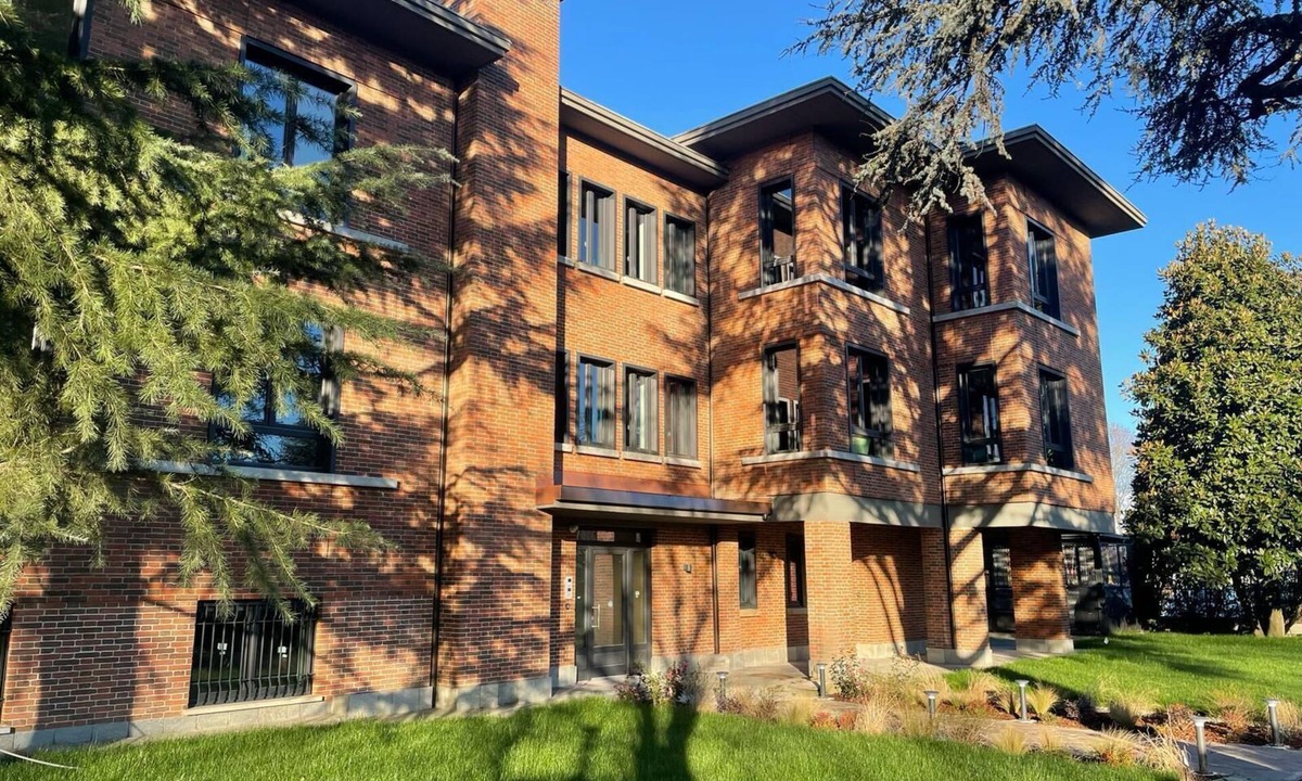 Aurora Apartment | AR Living Colletta Exclusive Apartment E1