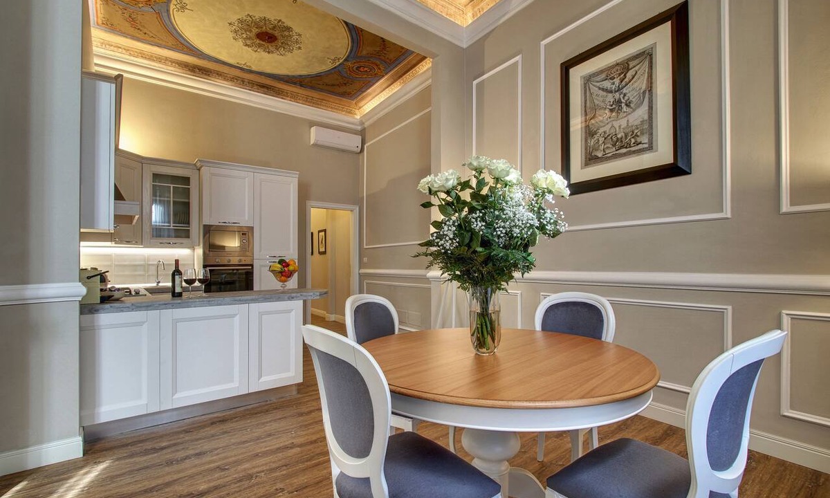 Santa Croce Apartment | Art Apartment Luxury Family Suite