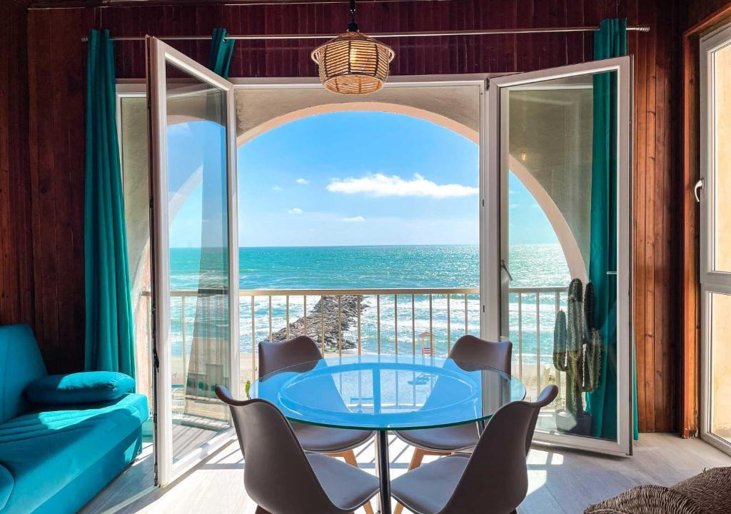Castel Volturno Apartment | Athena Sea front Apartment, Parking & Pool