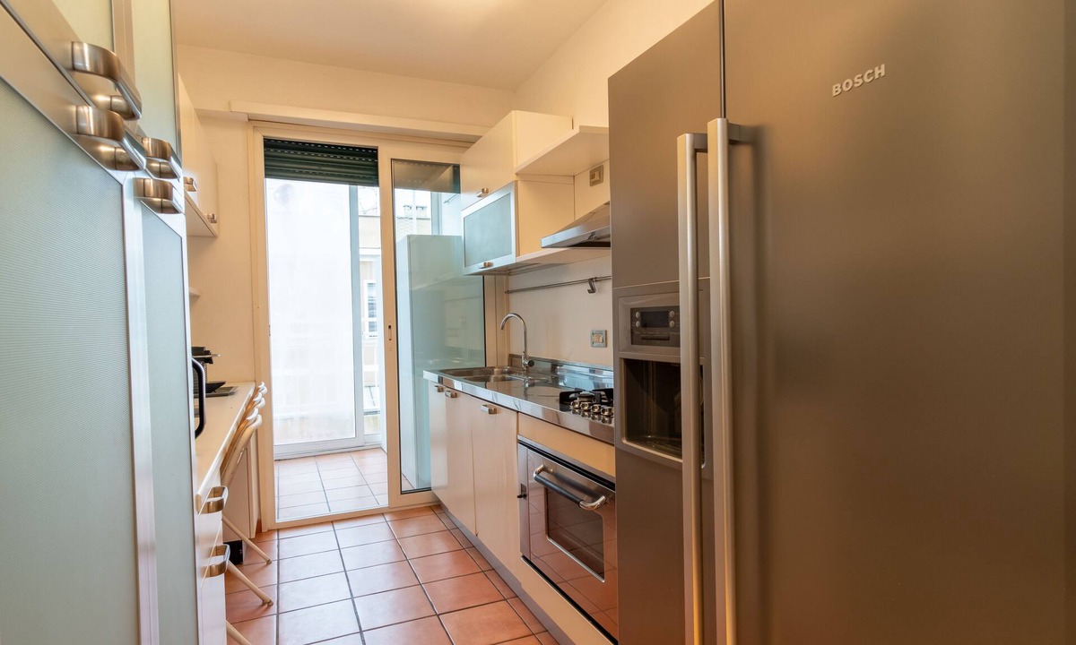 Universita Apartment | Attic with Terrace and Jacuzzi - Luxury Apartment