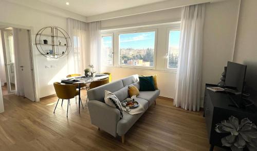 Tor di Quinto Apartment | Attico con Terrazza Panoramica e Box Privato vicino Ponte Milvio