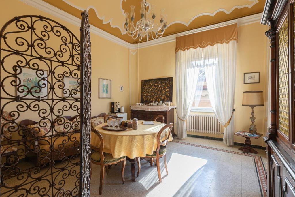 Osimo Bed & Breakfast | Attico Luce B&B