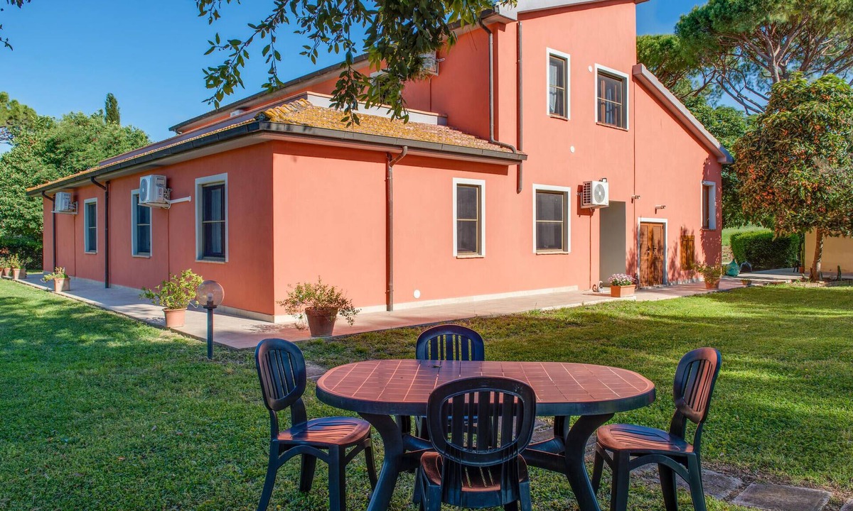 Roccastrada Apartment | Awesome apartment in Roccastrada