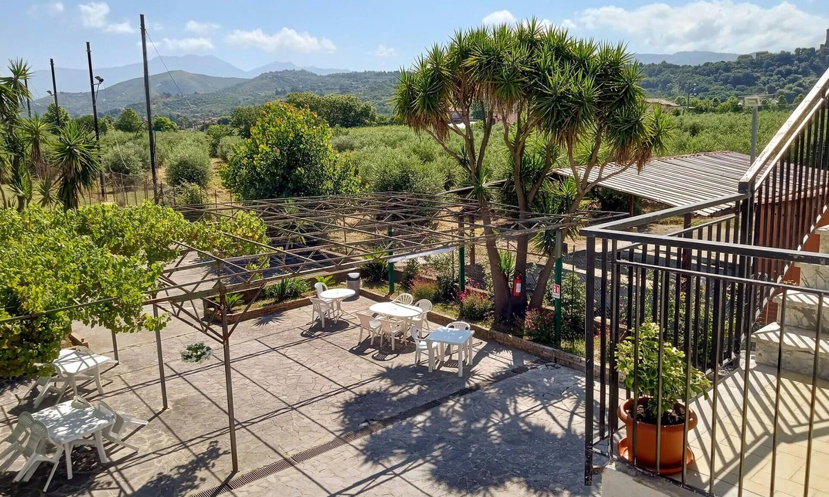 Casal Velino Apartment | Awesome apartment in Casal Velino with WiFi