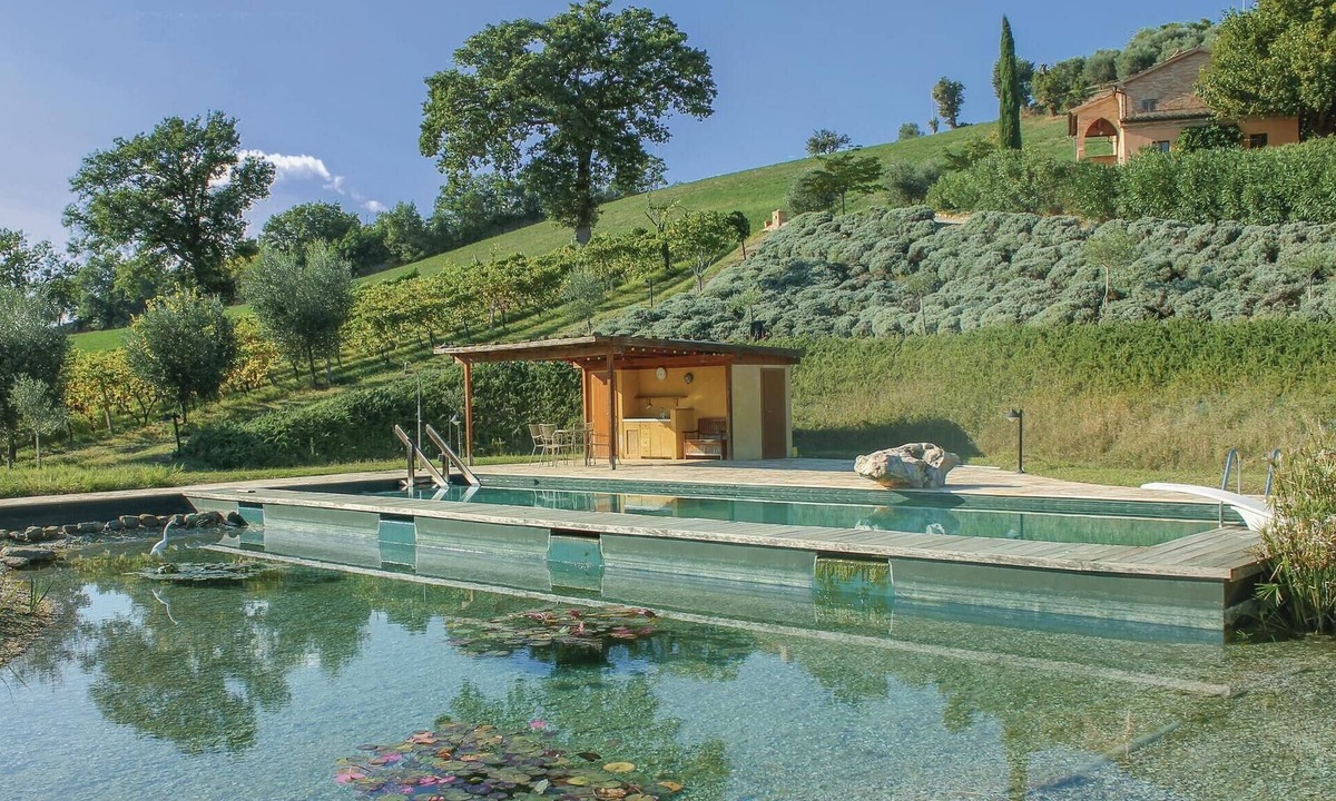 Ostra Vetere House | Awesome home in Ostra Vetere (AN)