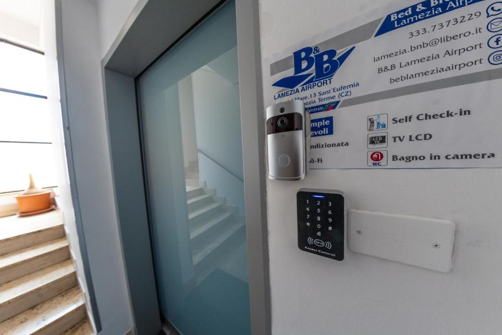 Sant'Eufemia Lamezia House | B&B Lamezia Airport