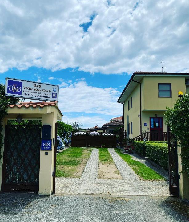 Sant'Eufemia Lamezia Bed & Breakfast | B&B Villa dei Fiori