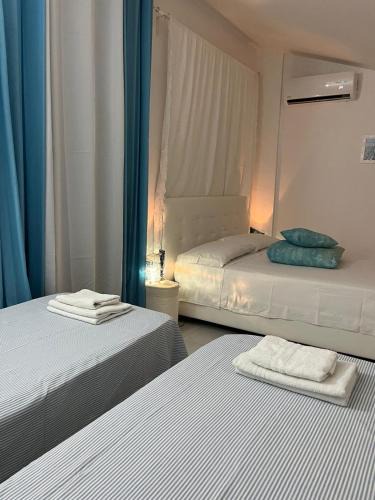 Trani Bed & Breakfast | B&B Villa Mediterranea with private parking