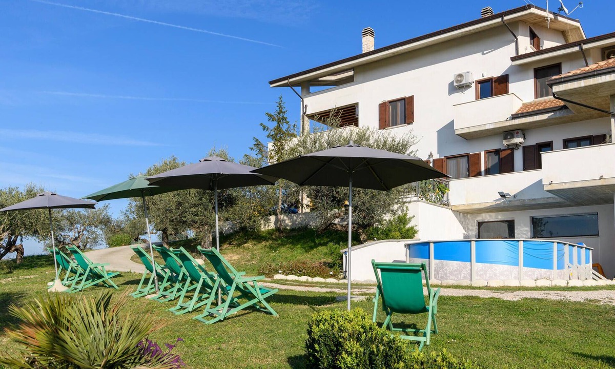 Moscufo Apartment | Beautiful apartment in Moscufo with WiFi