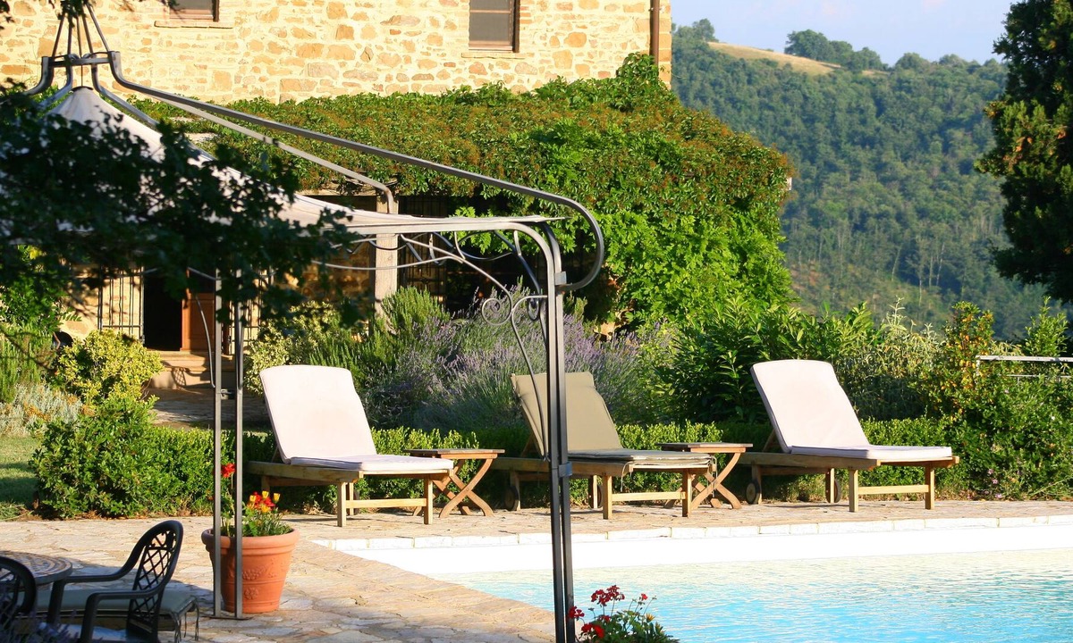 Monte Santa Maria Tiberina Other | Beautiful private villa and large pool with panoramic hilltop views