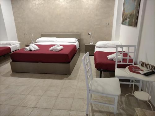 Bitonto Bed & Breakfast | Beb lungo tiflis matrimoniale, quadrupla