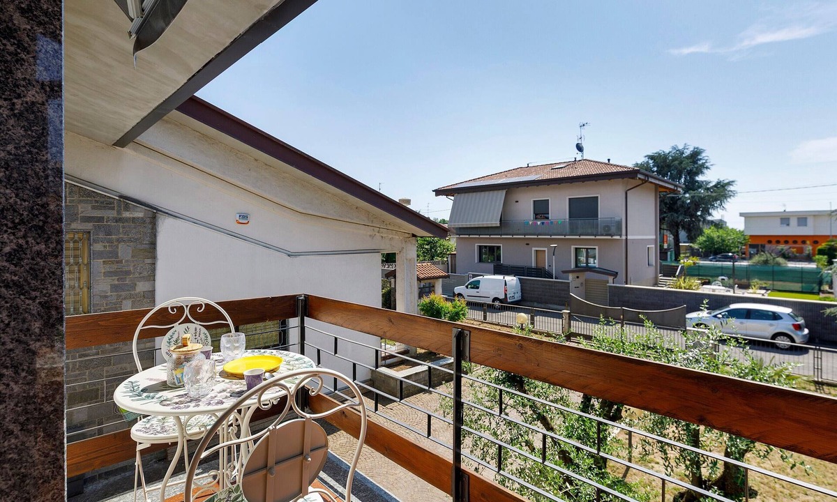 Verdellino Bed & Breakfast | Bed and Breakfast 'Villa Giusy' with Private Garden
