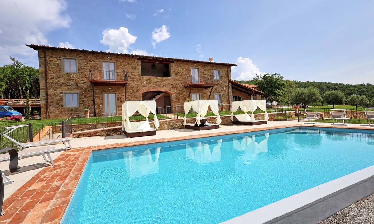 Bibbiena House | Bel Panorama by Fewo-Toskana with private pool in panoramic position for 20 persons