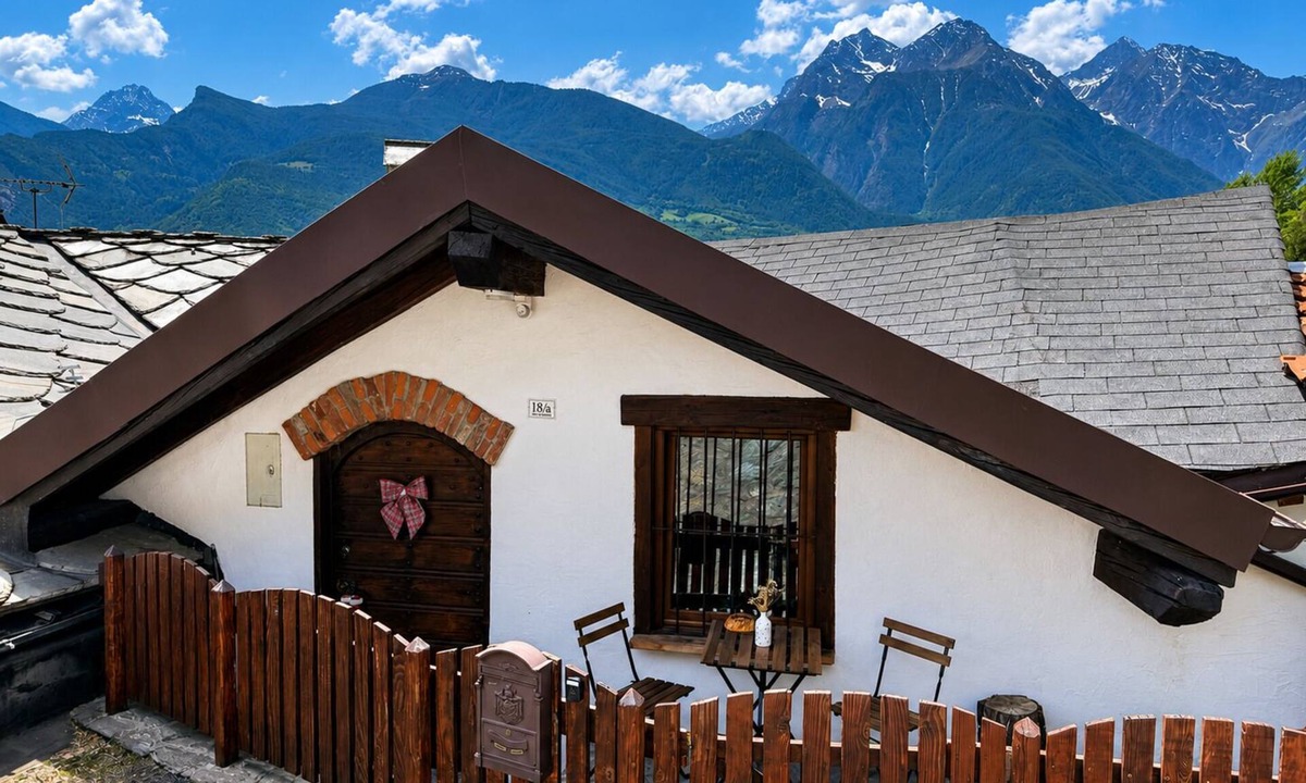 Nus House | Belle vue des Alpes