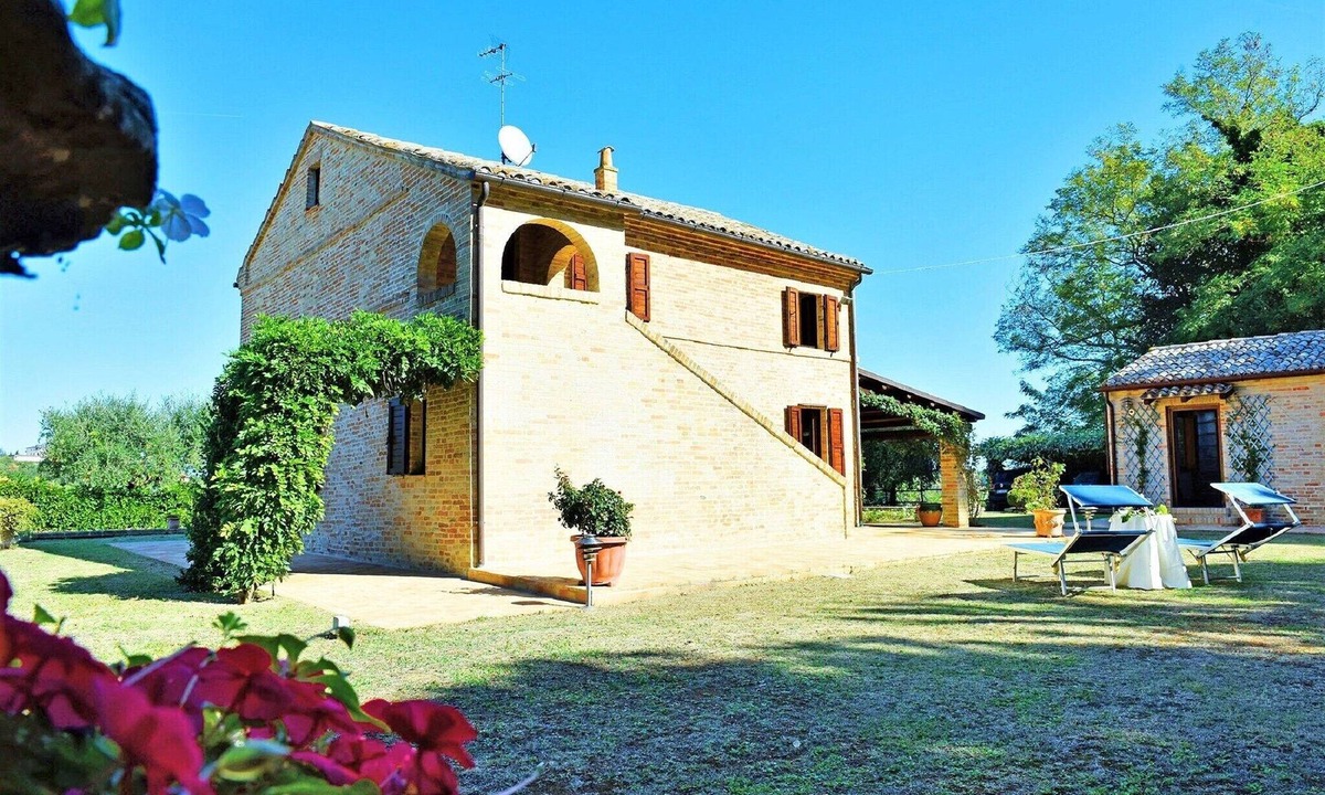 Montecosaro Villa | Belvilla by OYO Villa Zimmerman