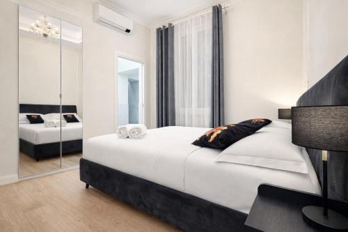 Navigli Apartment | Black Lux 2BR Apartment in Milan close to Navigli