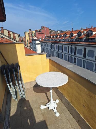 Ripamonti Corvetto Apartment | BNG11 Accogliente Bilocale con Balcone Vicino ai Navigli