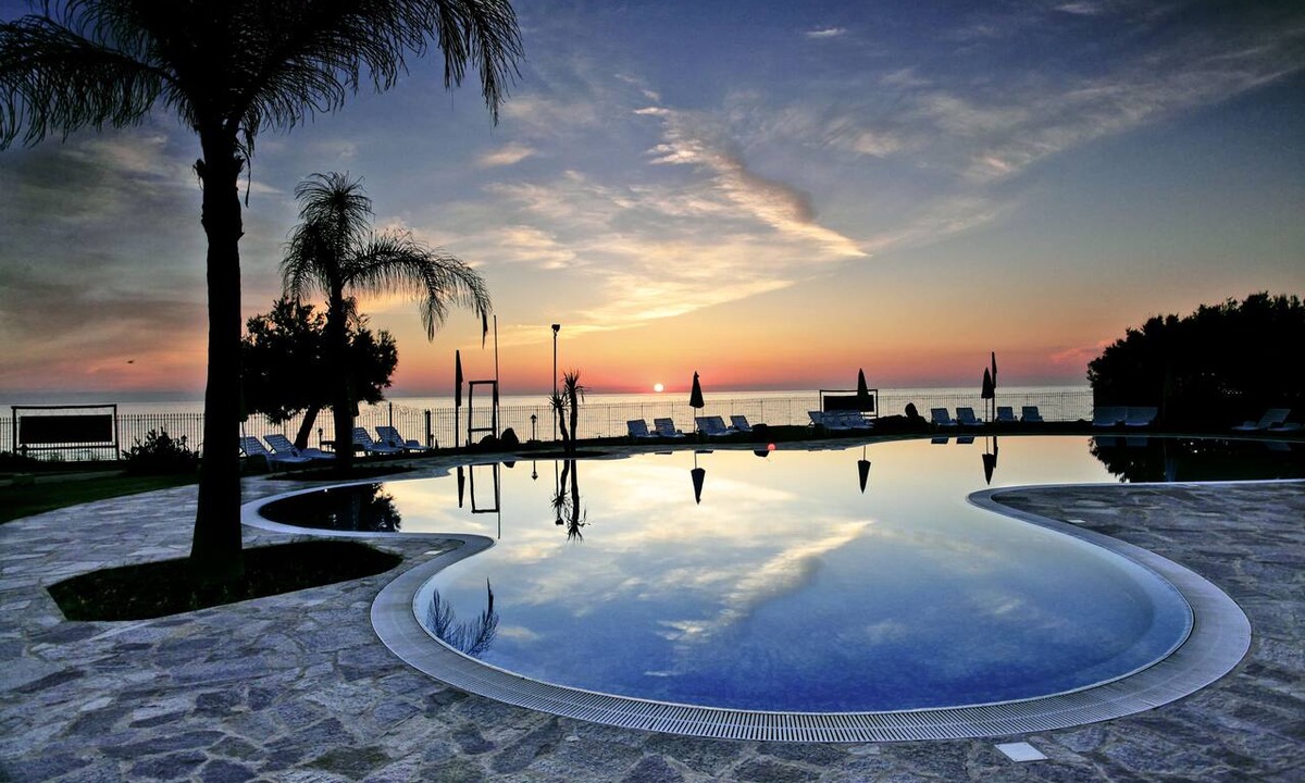 Marina di Zambrone Hotel | Borgo del Principe by Valentour