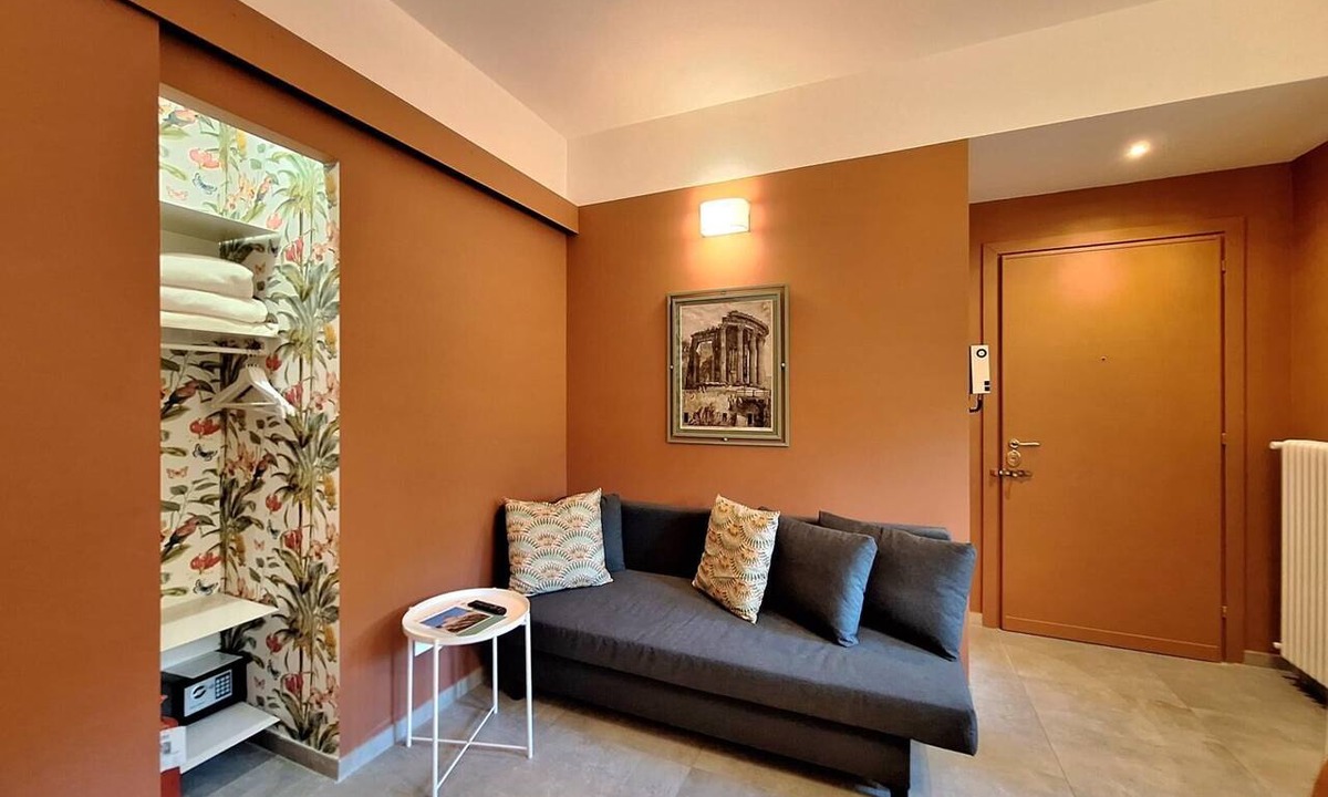 Quartiere XIII Aurelio Apartment | Borromini Deluxe Suite Cozy app. with terrace, Vatican view, secure parking u.r.