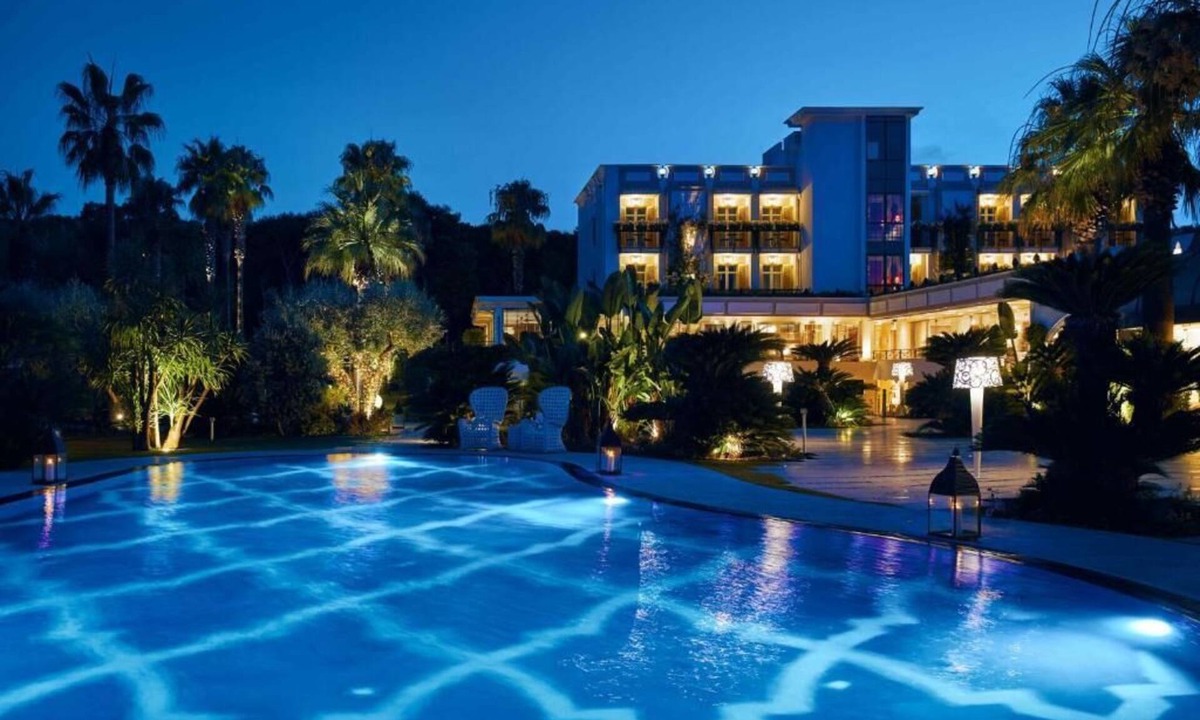 Laura Hotel | Boutique Hotel Esplanade