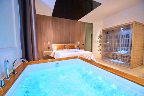 Cosenza Bed & Breakfast | Boutique Suites - Palazzo Crati 1800