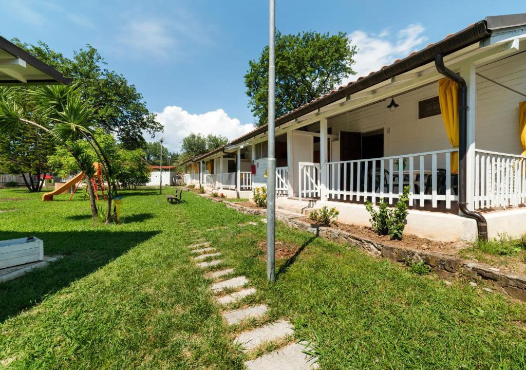 Villammare Ski Chalet | Captivating Chalet in Villammare near Seabeach