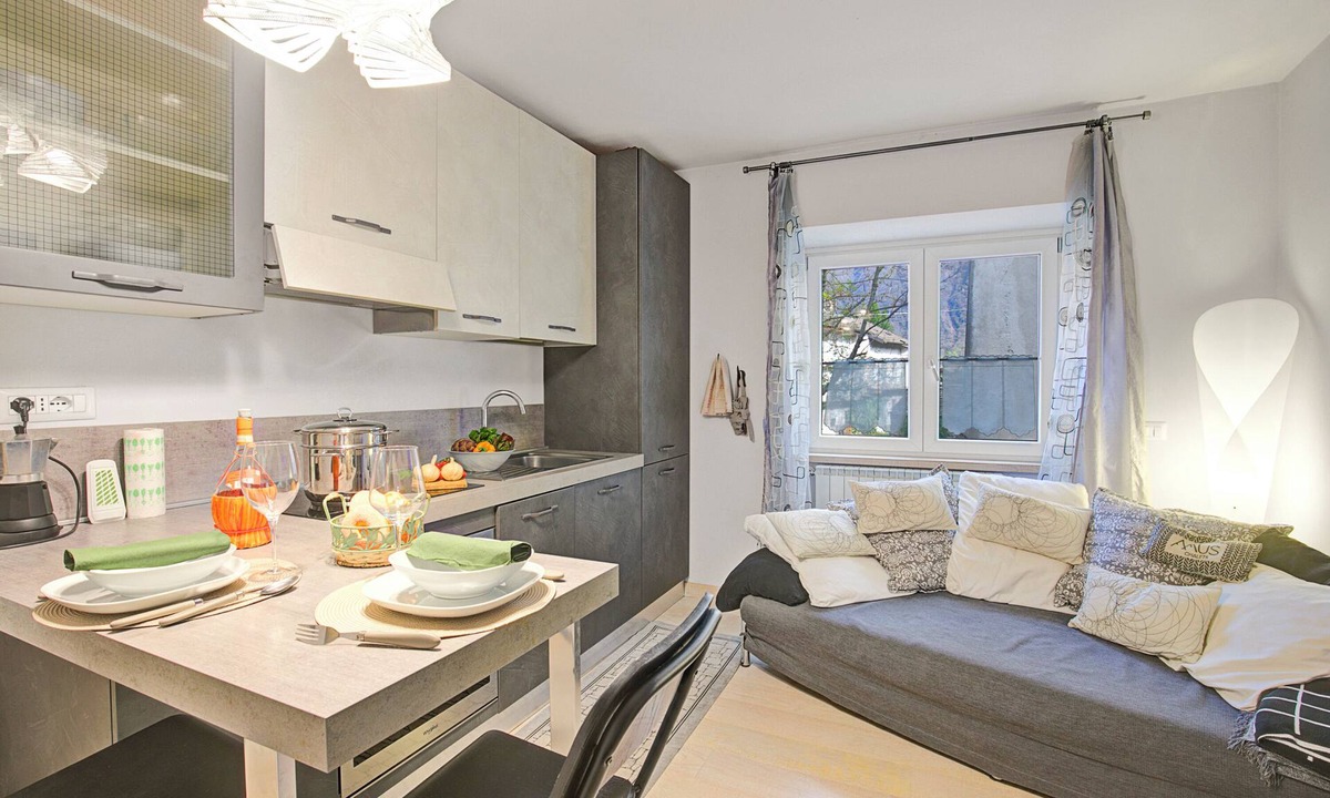 Ornavasso Apartment | Casa Adelaide, near Mountain and Lake Mergozzo, Ornavasso, Italy