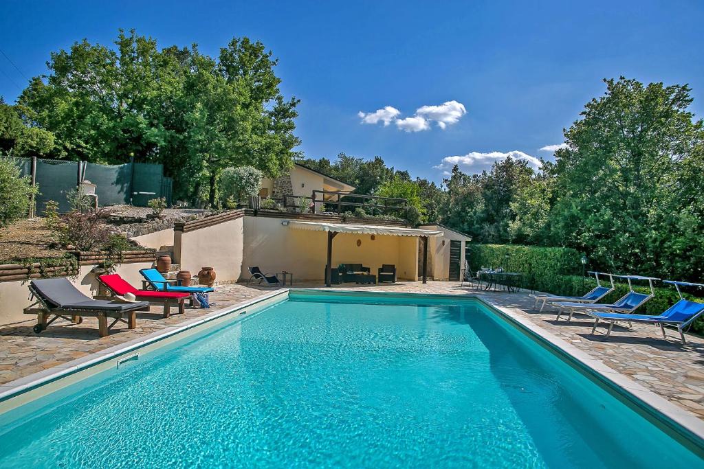 Bettona House | Casa Betty