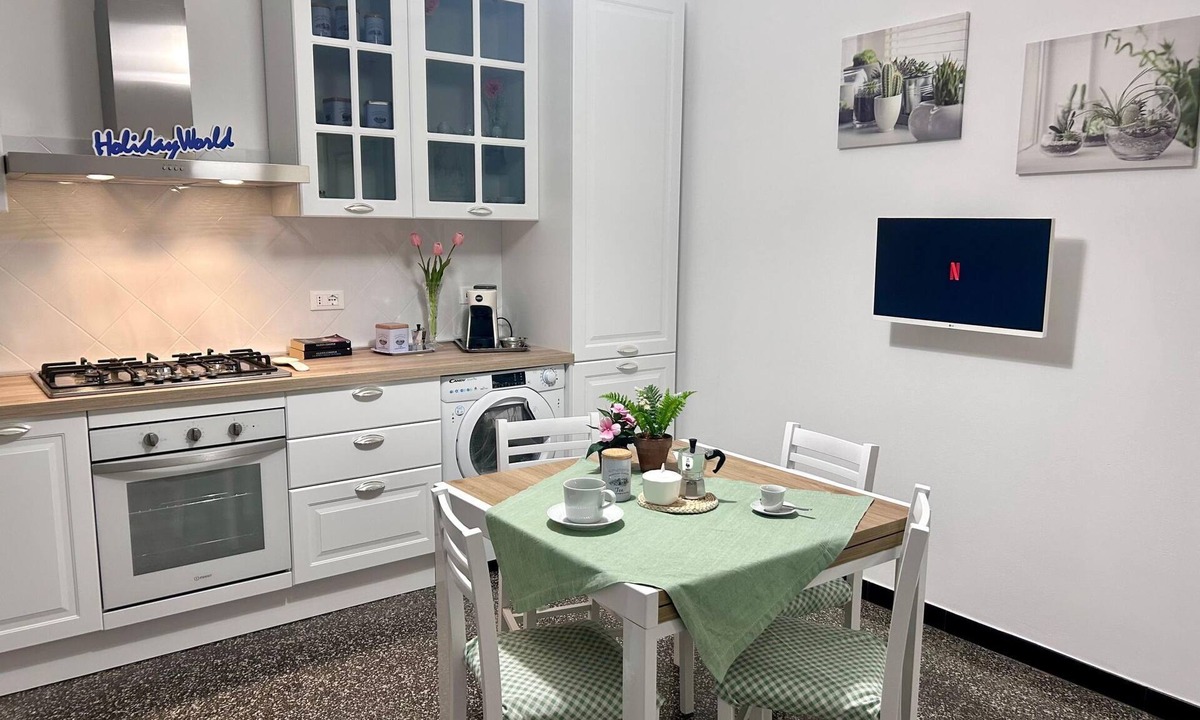 Sestri Ponente Apartment | Casa Brighella by Holiday World by Interhome