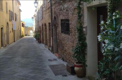 Monteguidi Apartment | Casa Contadina in borgo medievale, Tuscany
