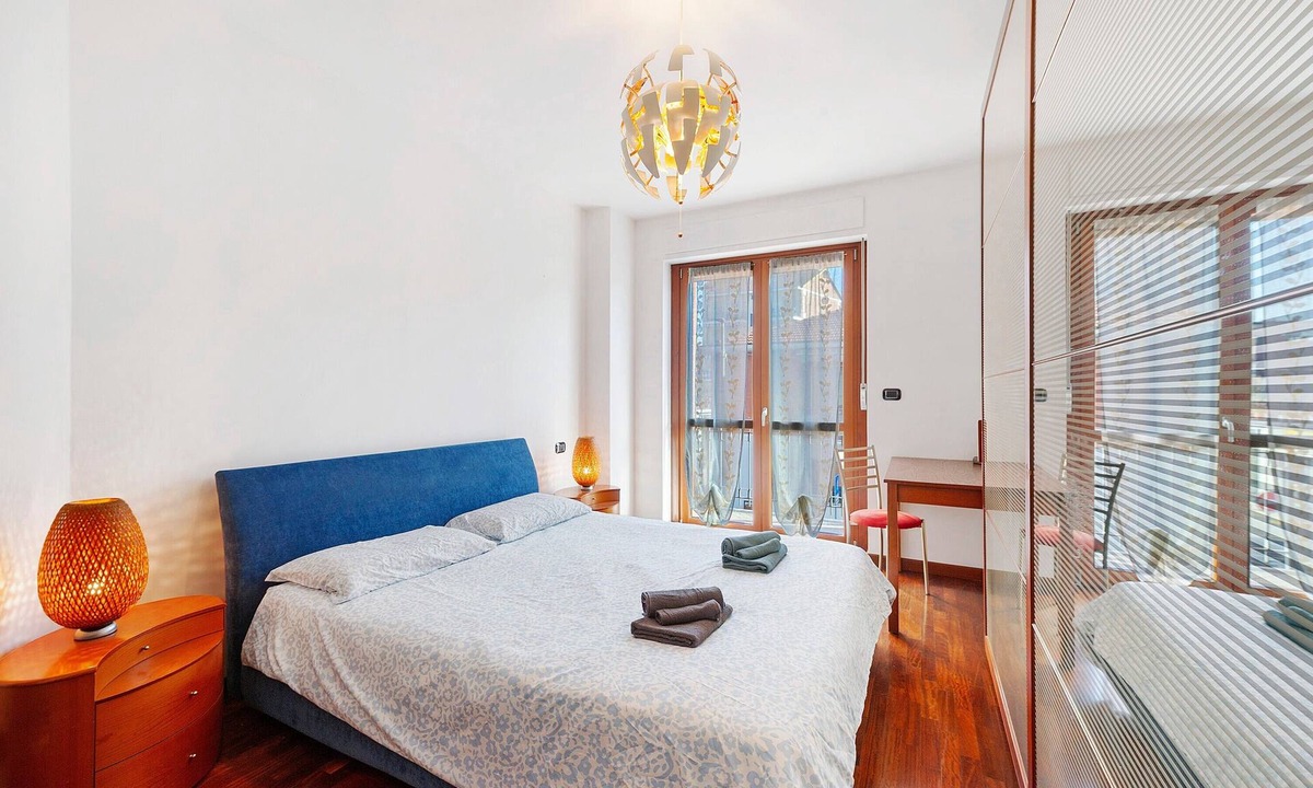 Parella Apartment | Casa Del Sole Apartment with Balcony