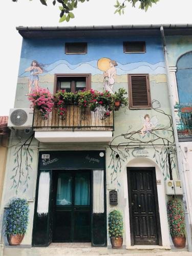 Sant'Angelo Le Fratte Apartment | Casa Finalmente 1