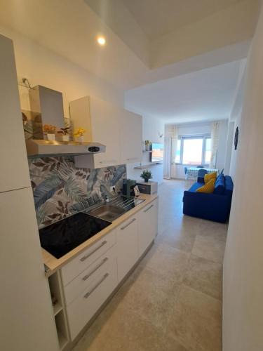 Marotta Apartment | Casa HAPPINESS vista mare, 50m dal mare
