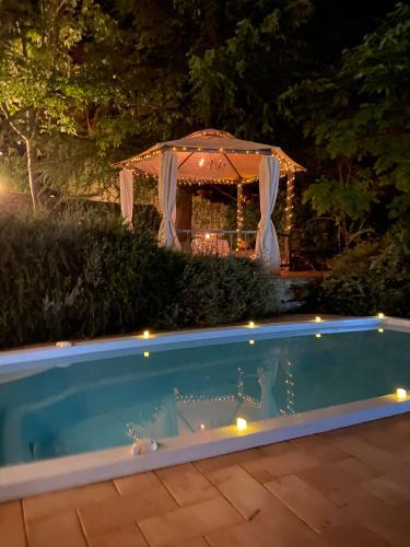 Penna San Giovanni House | Casa Laici