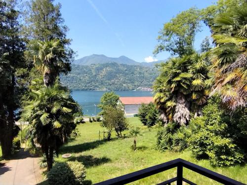 Pettenasco House | casa marina
