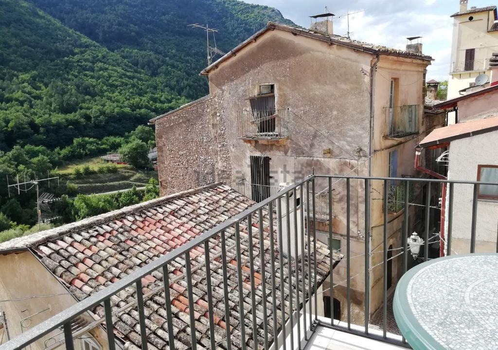 Pettorano sul Gizio Apartment | Casa nel borgo nella natura