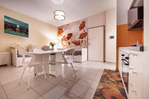 Borgo Dora Apartment | Casa Noè - cozy home with big terrace & box by Home a porter
