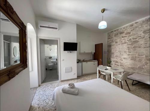 Bitonto Apartment | Casa-Torre Normanna