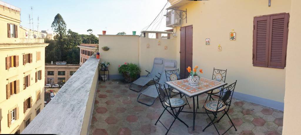 Monti Apartment | Casa Tua sul Tetto di Roma