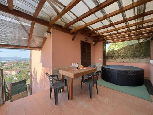 Agello Apartment | Casa Vista Lago - Lake View & Garden - ItalyWeGo