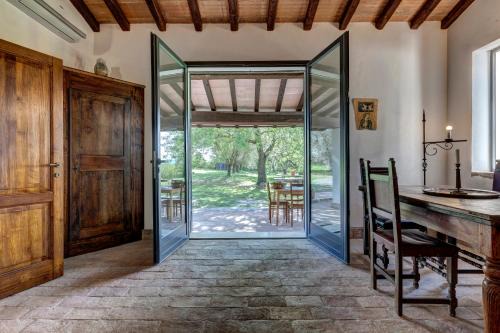 Pitigliano House | Casale il Poderetto by Mamo Florence